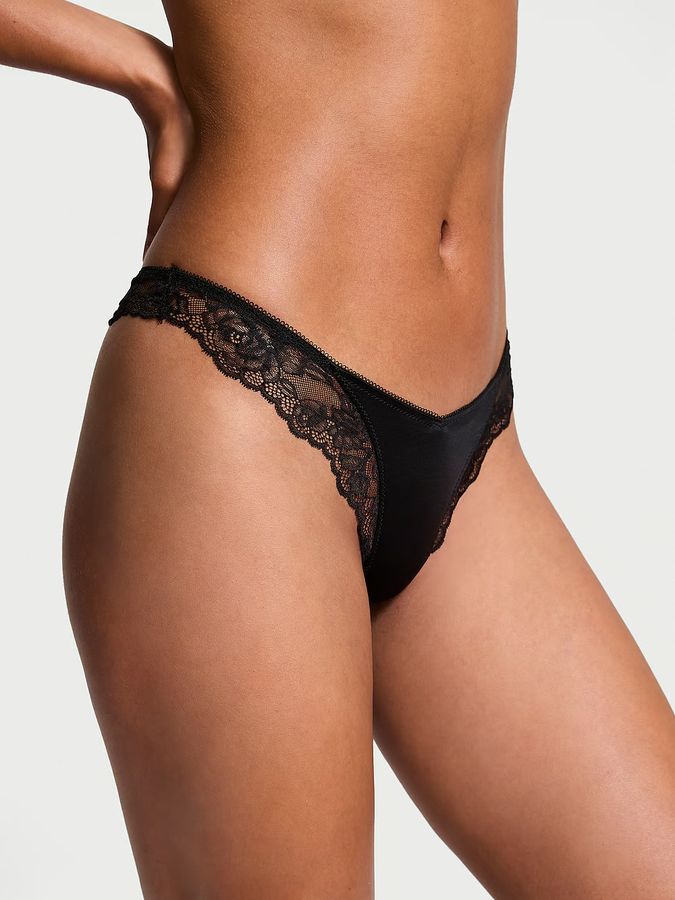 Трусики тонг Rose Lace-Trim Very Sexy Victoria's Secret