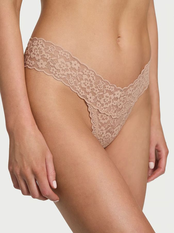 Кружевные трусики тонг The Lacie Victoria's Secret