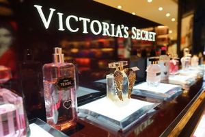 О нашей любимой парфюмерии Victoria's Secret