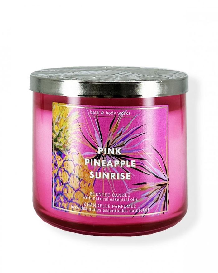 Аромасвеча Pink Pineapple Sunrise 411g Bath & Body Works