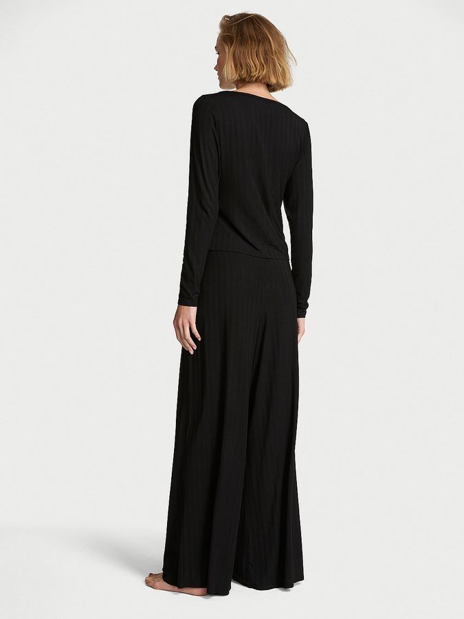 Комплект з штанами SoSoft&trade; Modal Henley Top & Pants Set Victoria's Secret