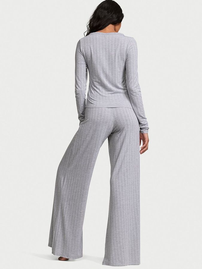 Комплект з штанами SoSoft&trade; Modal Henley Top & Pants Set Victoria's Secret